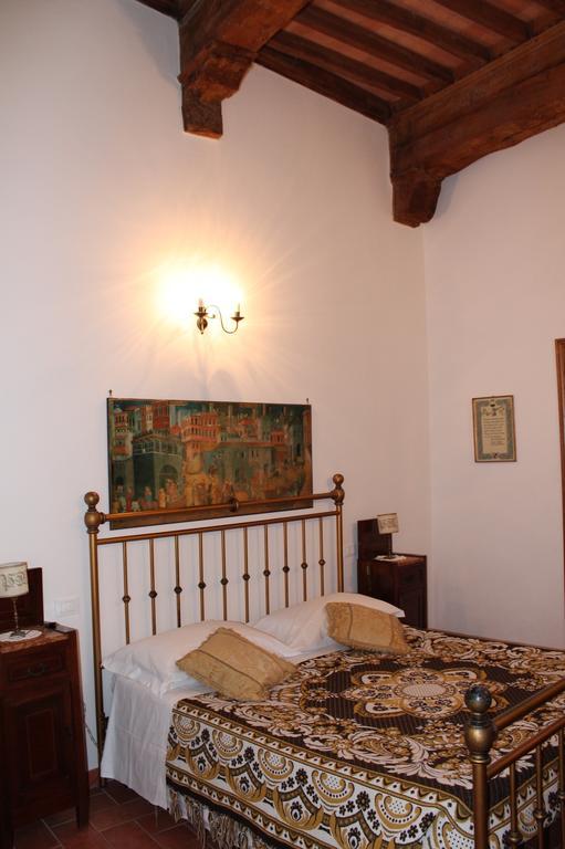 Bed and Breakfast Palazzo Masi Сиена Номер фото