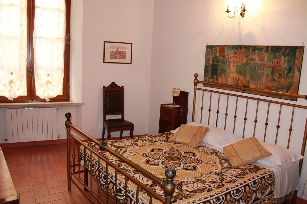 Bed and Breakfast Palazzo Masi Сиена Экстерьер фото