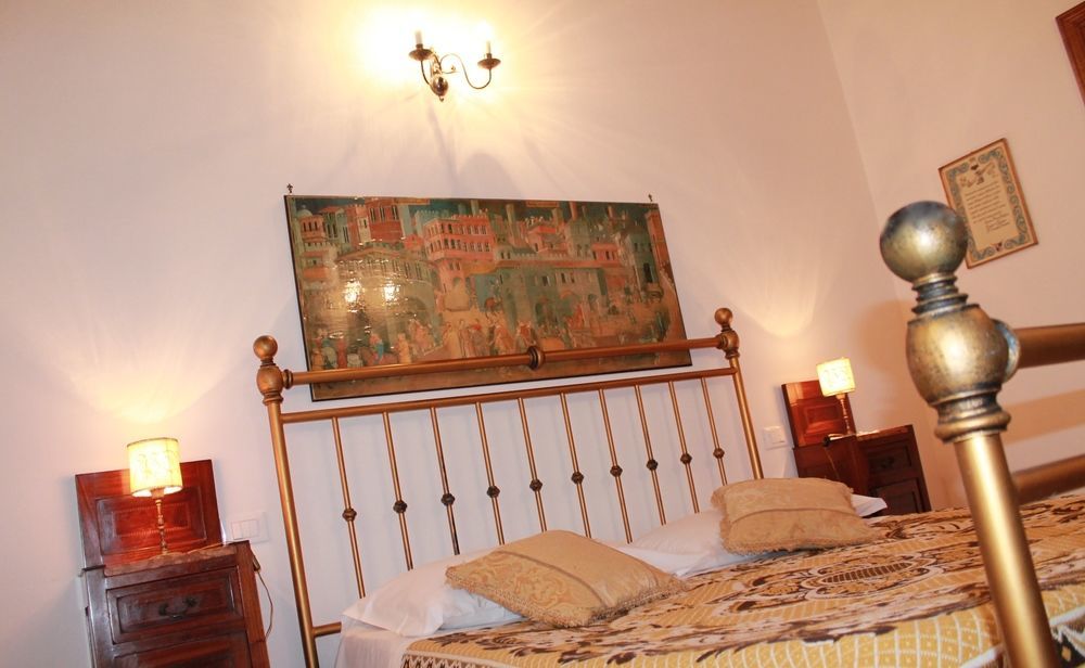 Bed and Breakfast Palazzo Masi Сиена Экстерьер фото